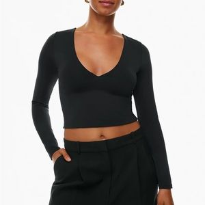Babaton Contour Crop Long Sleeve